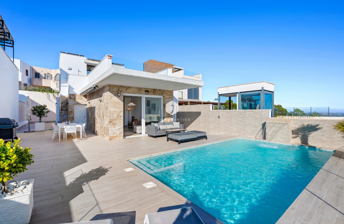 Aus zweiter Hand - Villa -
San Miguel de Salinas - Inland