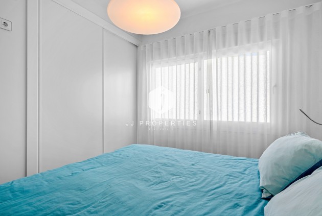 Aus zweiter Hand - Villa -
San Miguel de Salinas - Inland