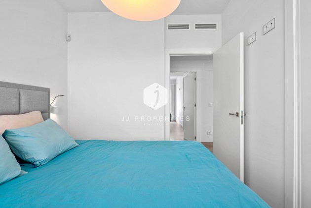 Aus zweiter Hand - Villa -
San Miguel de Salinas - Inland