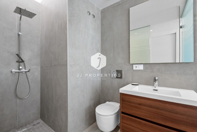 Aus zweiter Hand - Villa -
San Miguel de Salinas - Inland