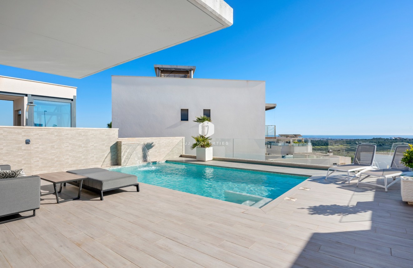 Aus zweiter Hand - Villa -
San Miguel de Salinas - Inland