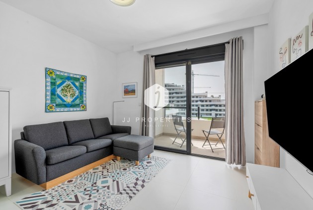 Aus zweiter Hand - Wohnung -
San Miguel de Salinas - Inland