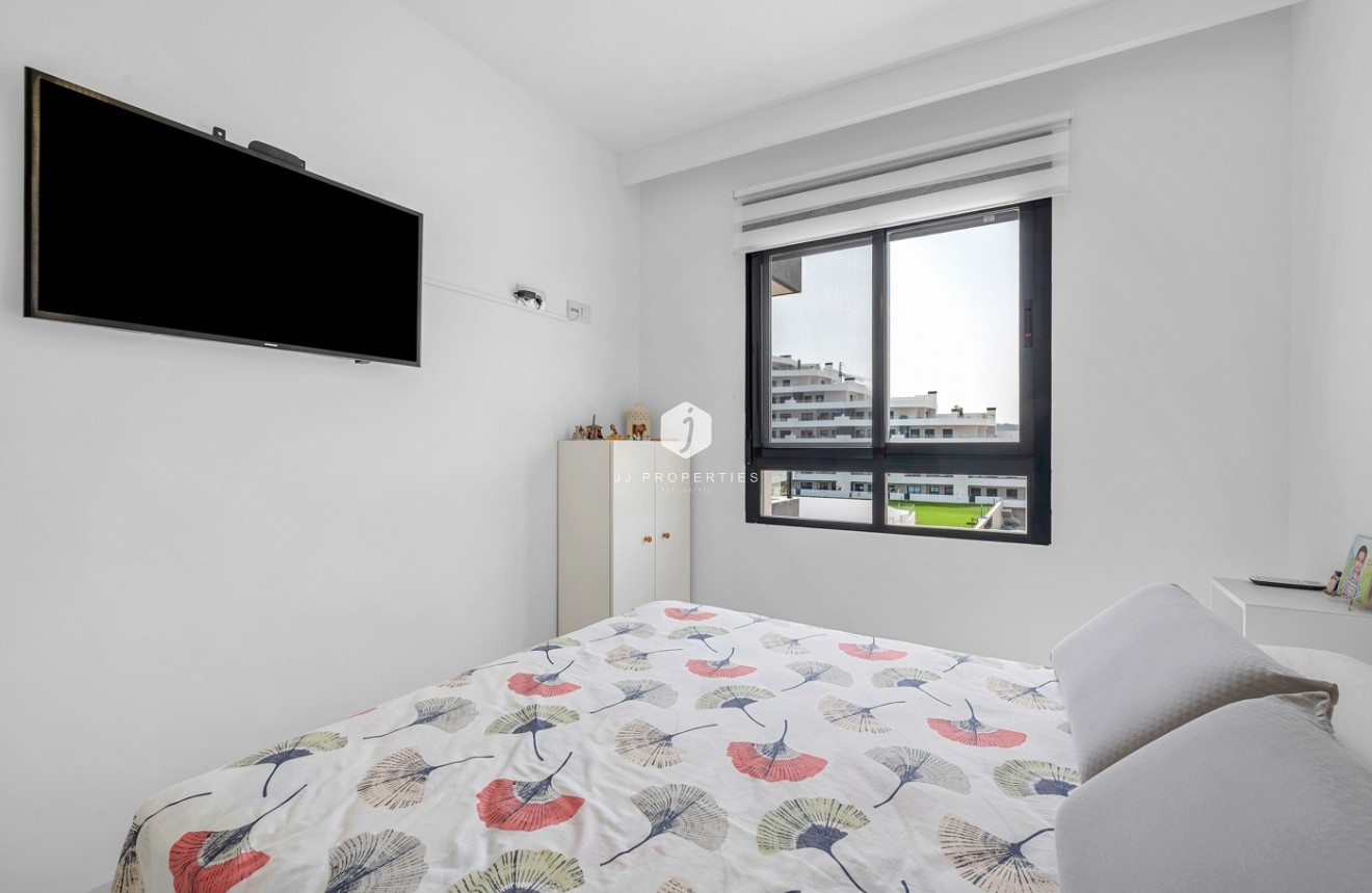 Aus zweiter Hand - Wohnung -
San Miguel de Salinas - Inland