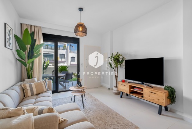 Segunda mano - Apartamento / piso -
San Miguel de Salinas - Inland