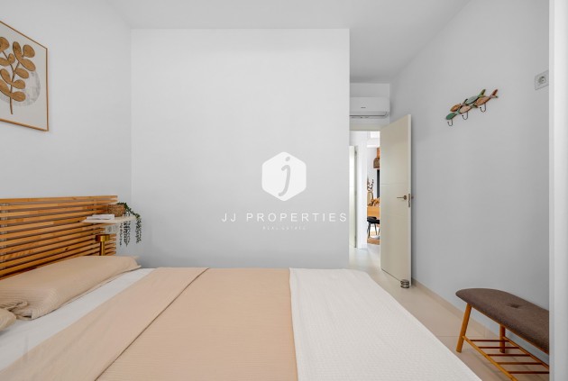 Segunda mano - Apartamento / piso -
San Miguel de Salinas - Inland