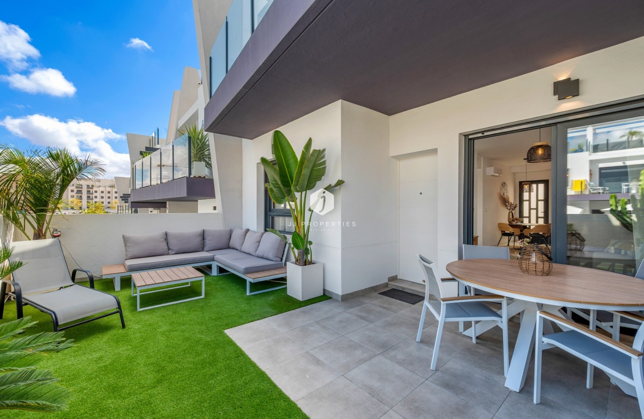 Segunda mano - Apartamento / piso -
San Miguel de Salinas - Inland