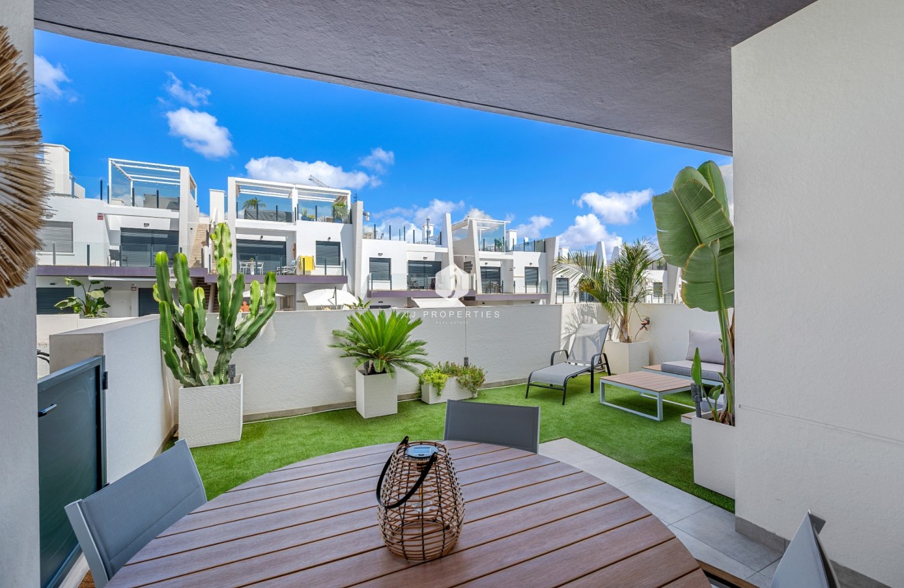 Segunda mano - Apartamento / piso -
San Miguel de Salinas - Inland