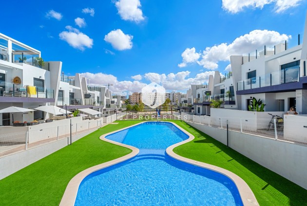 Segunda mano - Apartamento / piso -
San Miguel de Salinas - Inland