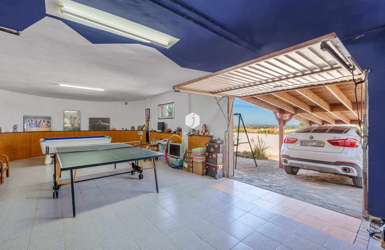 Z drugiej ręki - Villa -
Almoradí - Inland