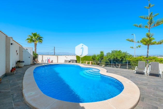 Z drugiej ręki - Villa -
Almoradí - Inland