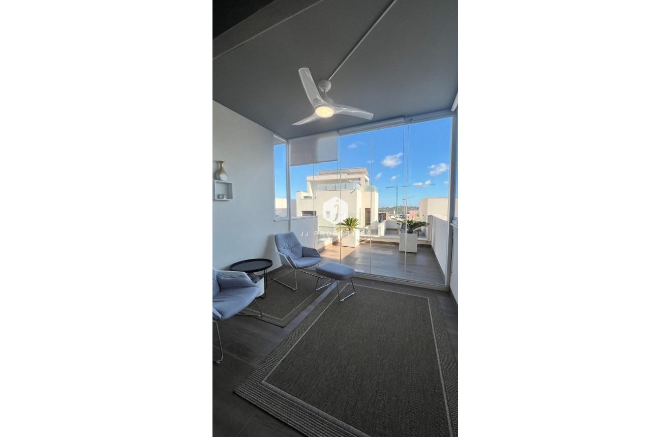 Segunda mano - Apartamento / piso -
San Miguel de Salinas - Bellavista