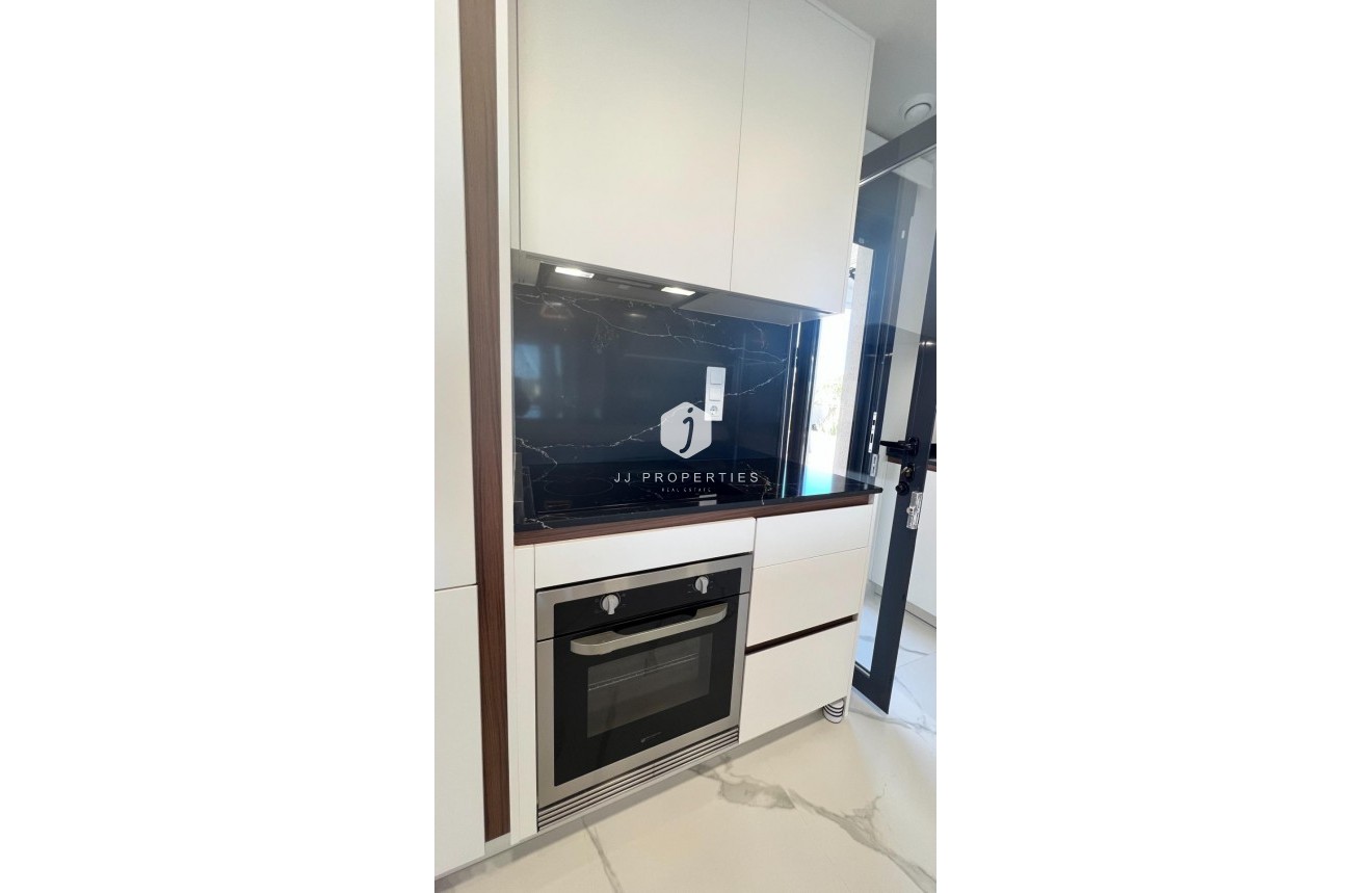 Segunda mano - Apartamento / piso -
San Miguel de Salinas - Bellavista