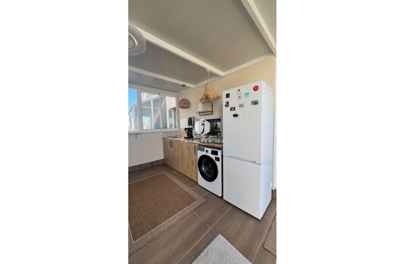 Segunda mano - Apartamento / piso -
San Miguel de Salinas - Bellavista