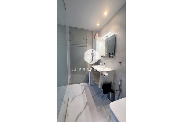 Segunda mano - Apartamento / piso -
San Miguel de Salinas - Bellavista