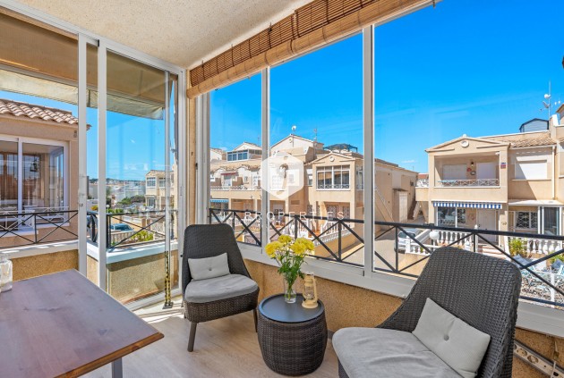 Segunda mano - Bungalow -
Orihuela Costa - Costa Blanca