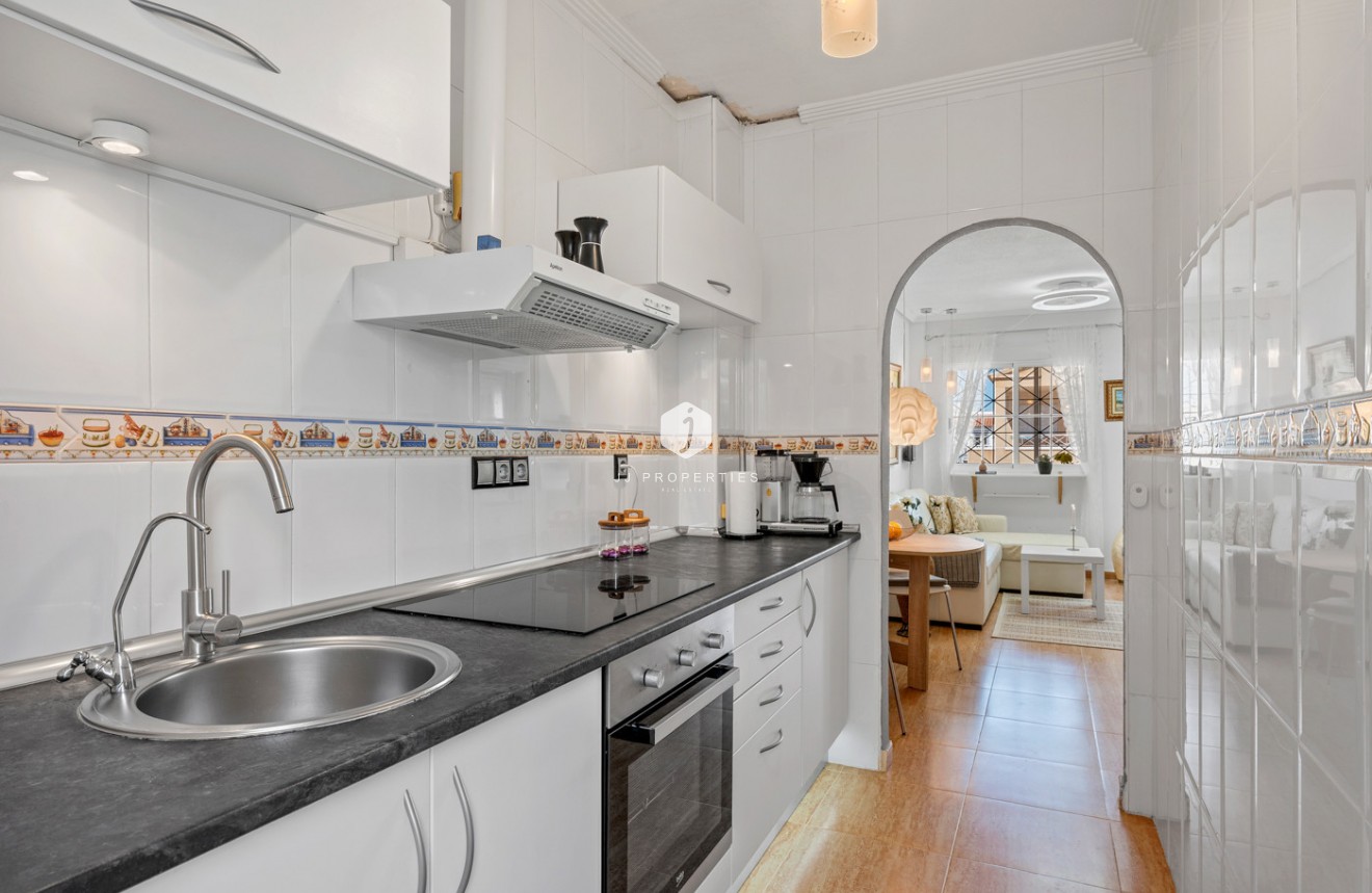 Segunda mano - Bungalow -
Orihuela Costa - Costa Blanca