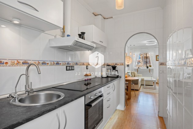 Segunda mano - Bungalow -
Orihuela Costa - Costa Blanca