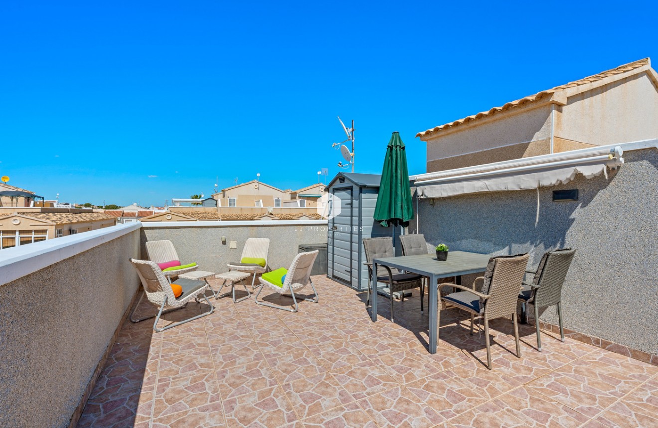 Segunda mano - Bungalow -
Orihuela Costa - Costa Blanca