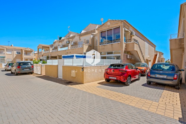 Segunda mano - Bungalow -
Orihuela Costa - Costa Blanca