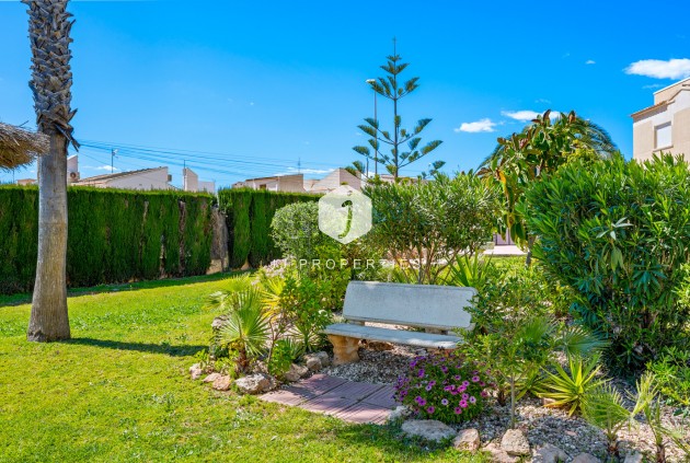 Segunda mano - Bungalow -
Orihuela Costa - Costa Blanca