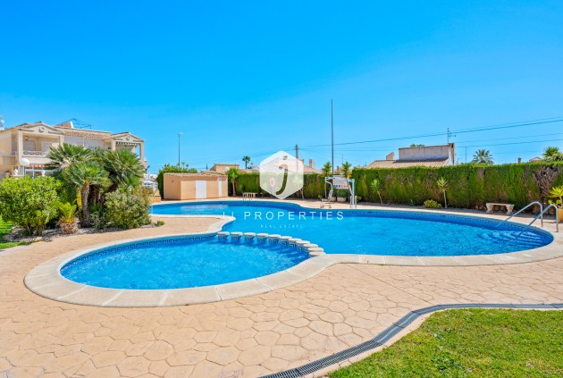 Segunda mano - Bungalow -
Orihuela Costa - Costa Blanca