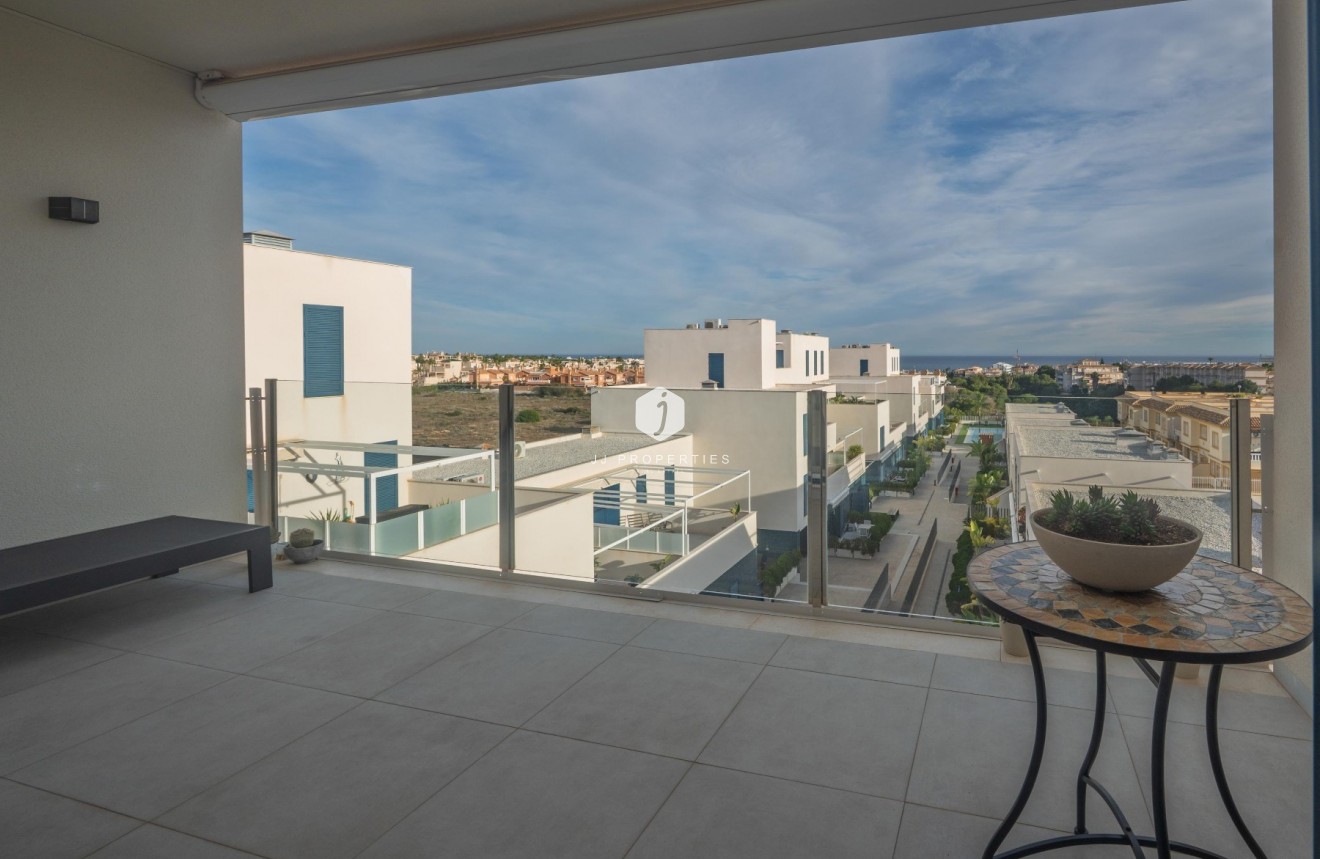 Aus zweiter Hand - Wohnung -
Orihuela Costa - Costa Blanca