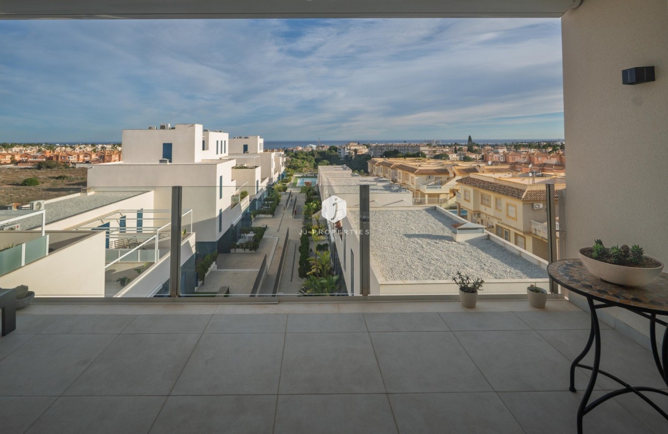 Aus zweiter Hand - Wohnung -
Orihuela Costa - Costa Blanca