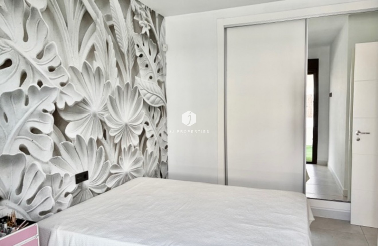 Tweedehands - Villa -
Cabo Roig - Costa Blanca