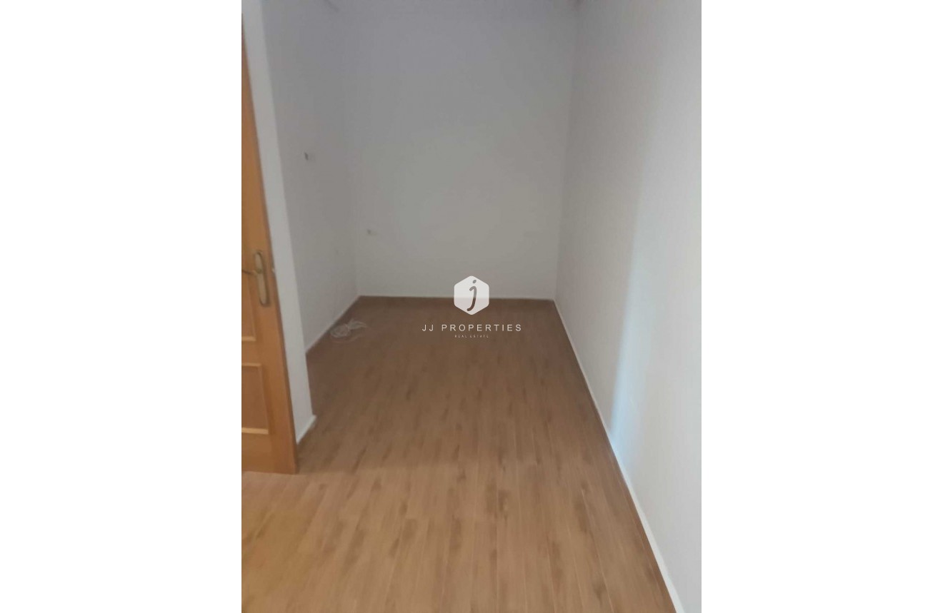 Tweedehands - Villa -
Los Altos - Costa Blanca