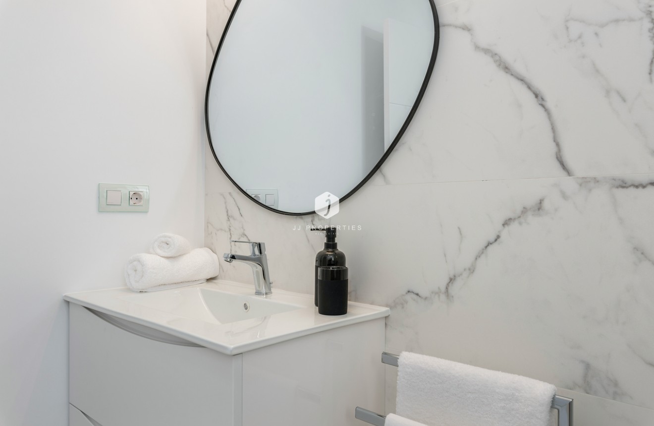 Tweedehands - Appartement / flat -
San Miguel de Salinas - Inland