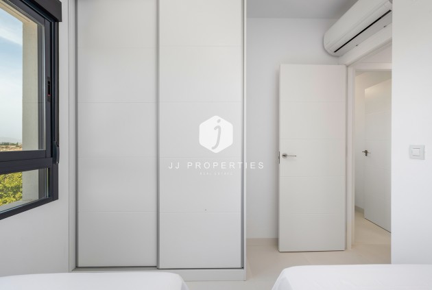 Tweedehands - Appartement / flat -
San Miguel de Salinas - Inland