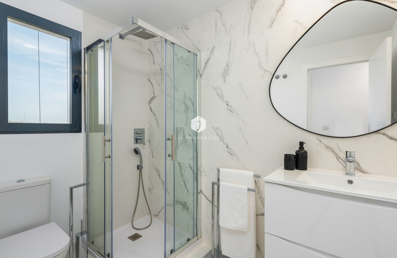 Tweedehands - Appartement / flat -
San Miguel de Salinas - Inland