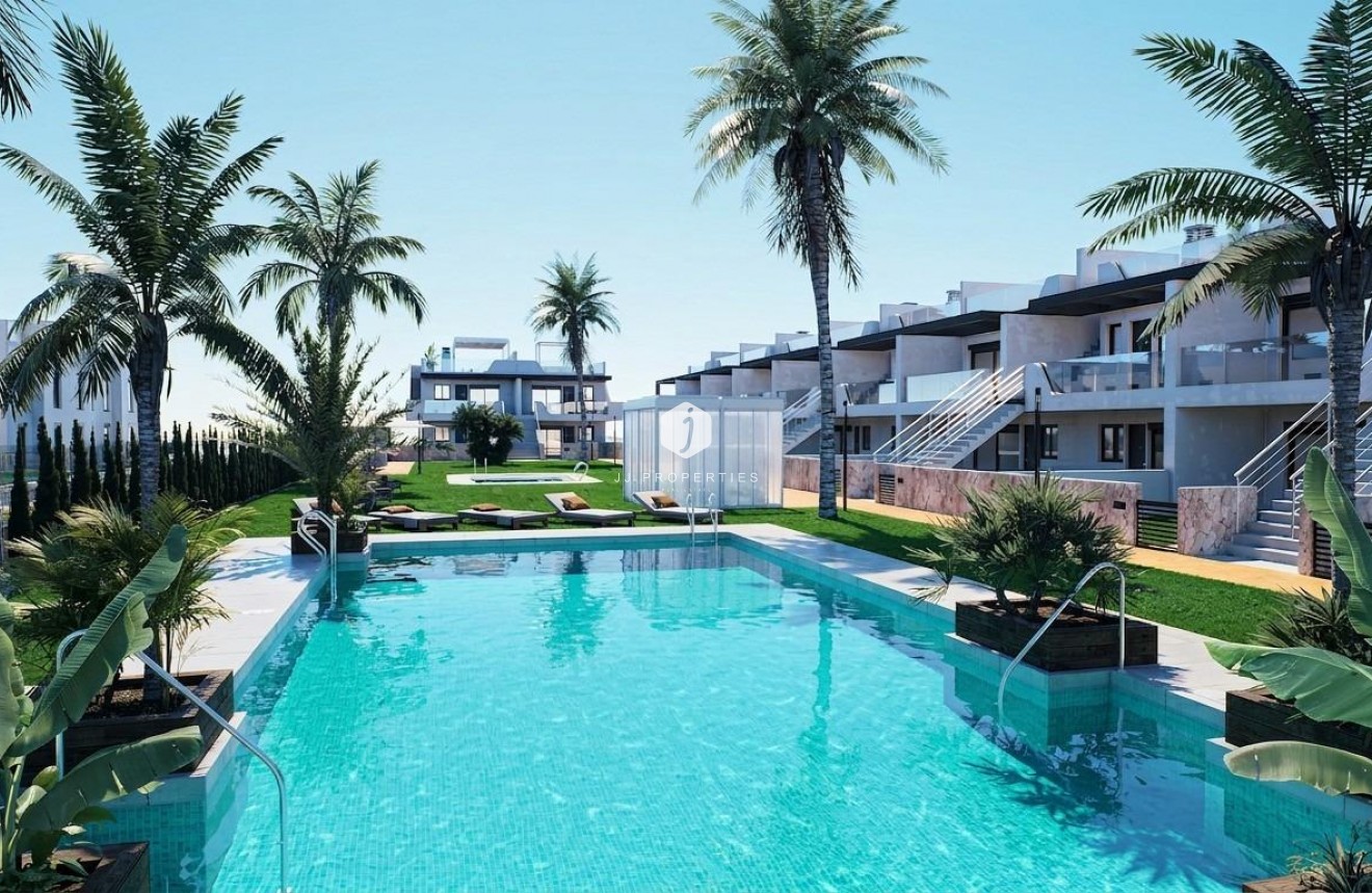 Neue Gebäude - Bungalow -
Pilar de la Horadada - pueblo