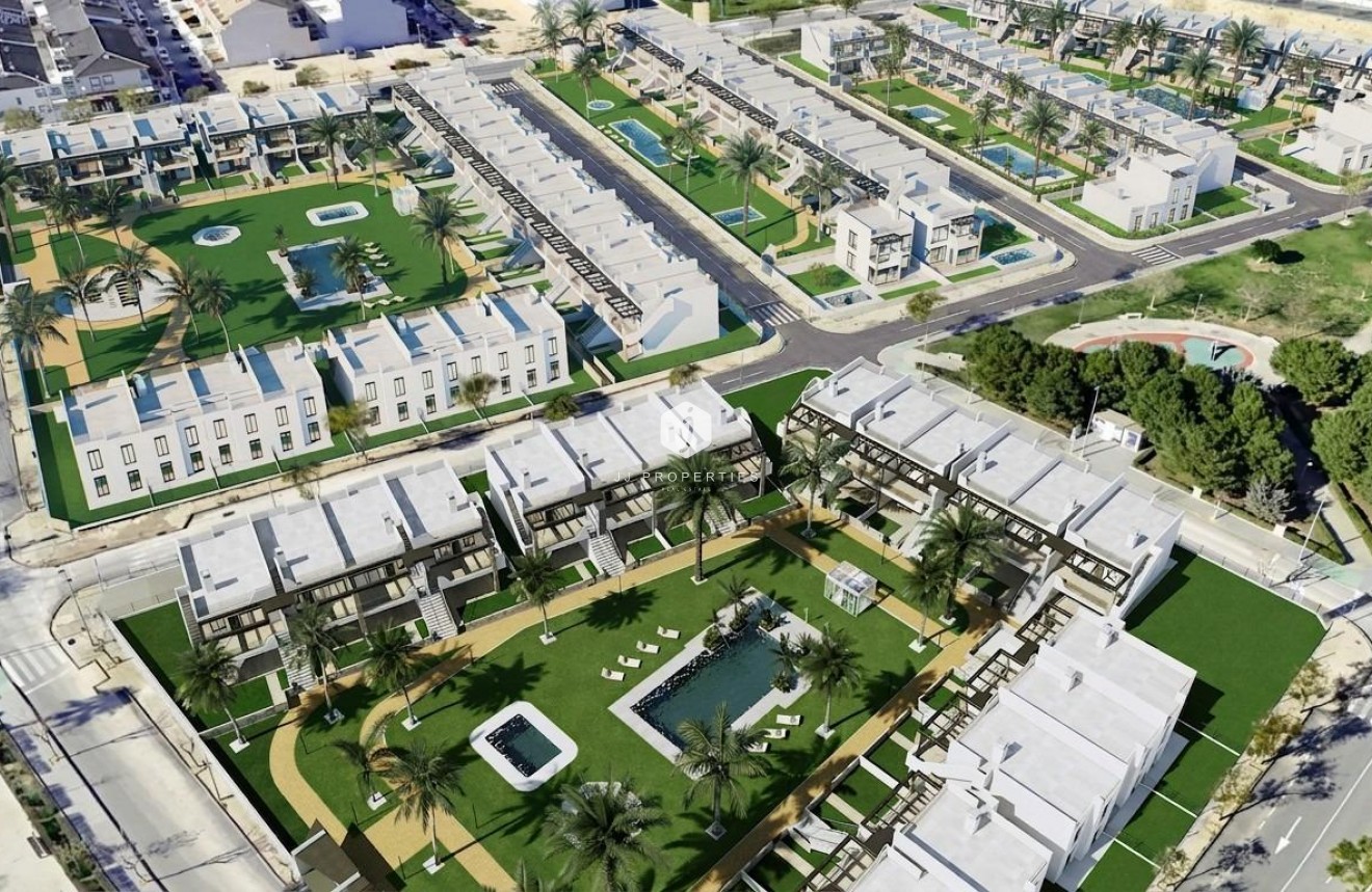 Neue Gebäude - Bungalow -
Pilar de la Horadada - pueblo