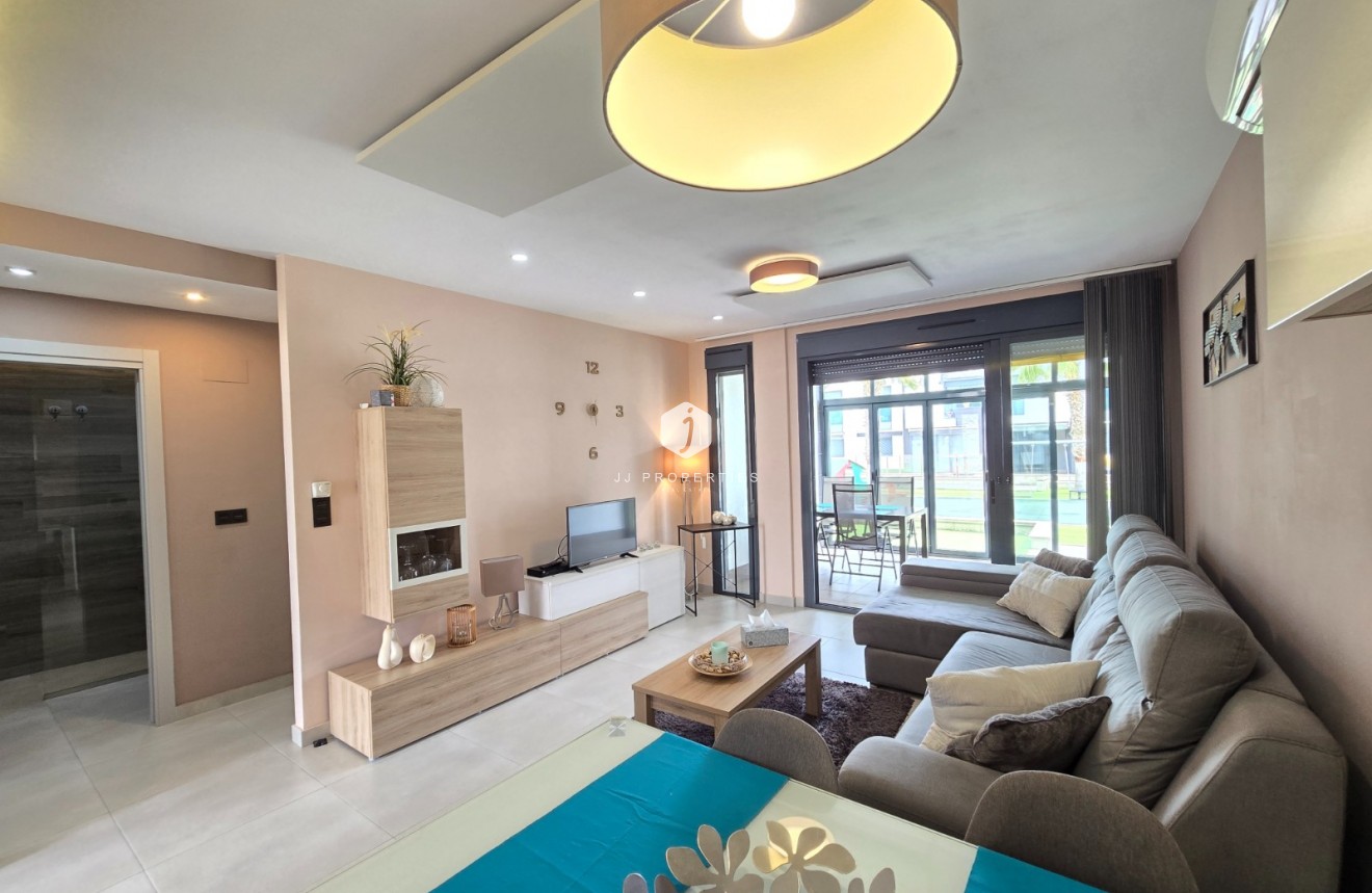 Aus zweiter Hand - Wohnung -
Orihuela Costa - Costa Blanca