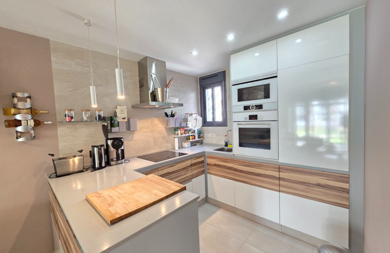 Aus zweiter Hand - Wohnung -
Orihuela Costa - Costa Blanca