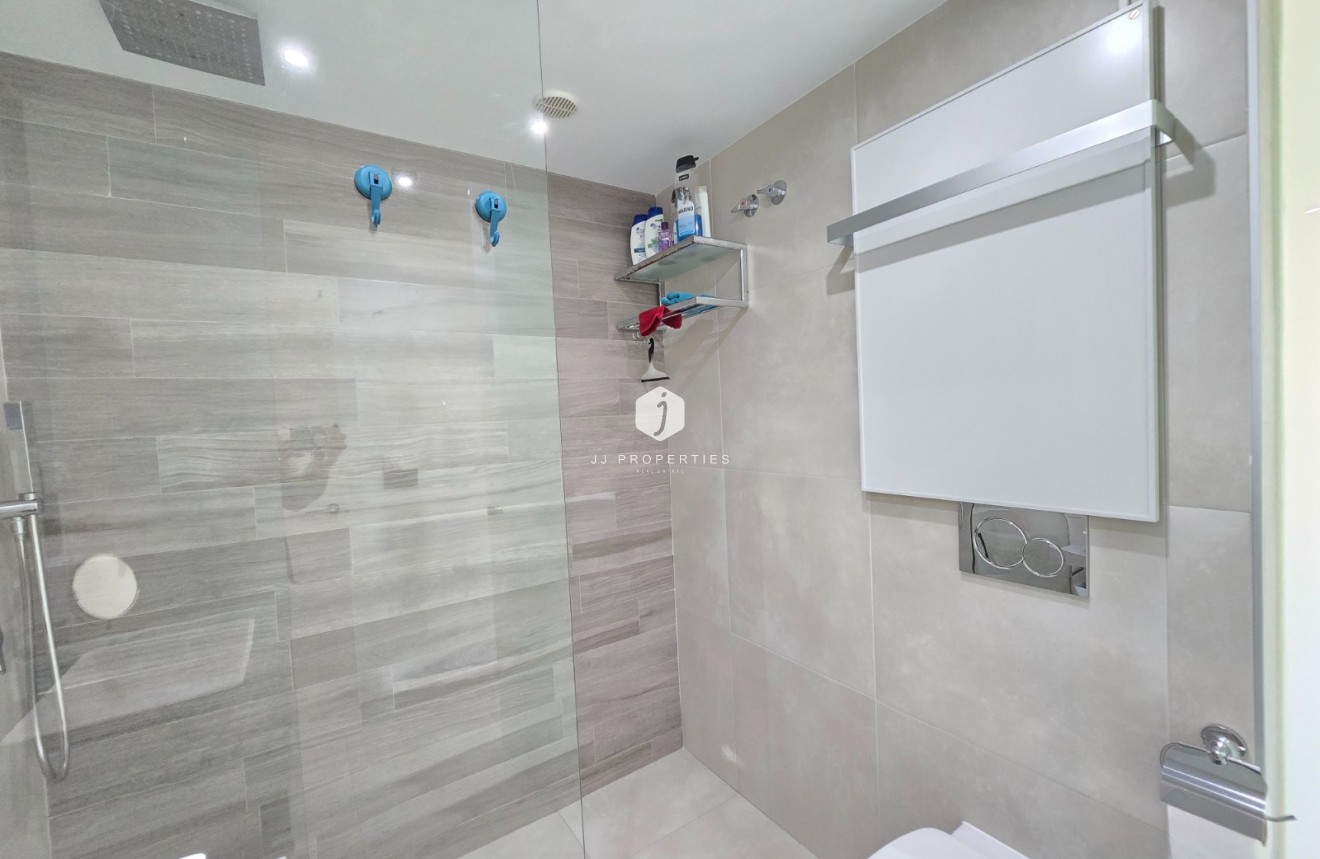 Aus zweiter Hand - Wohnung -
Orihuela Costa - Costa Blanca