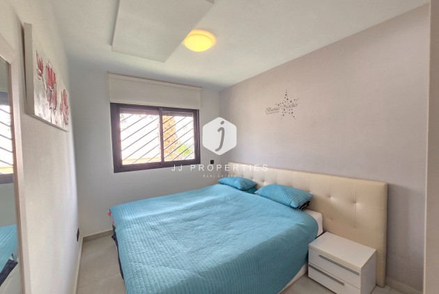 Aus zweiter Hand - Wohnung -
Orihuela Costa - Costa Blanca