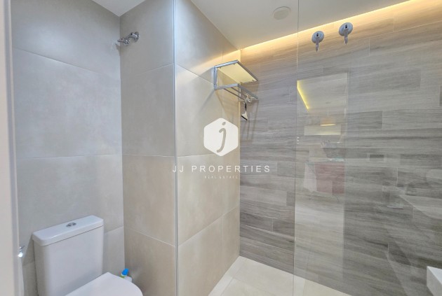 Aus zweiter Hand - Wohnung -
Orihuela Costa - Costa Blanca