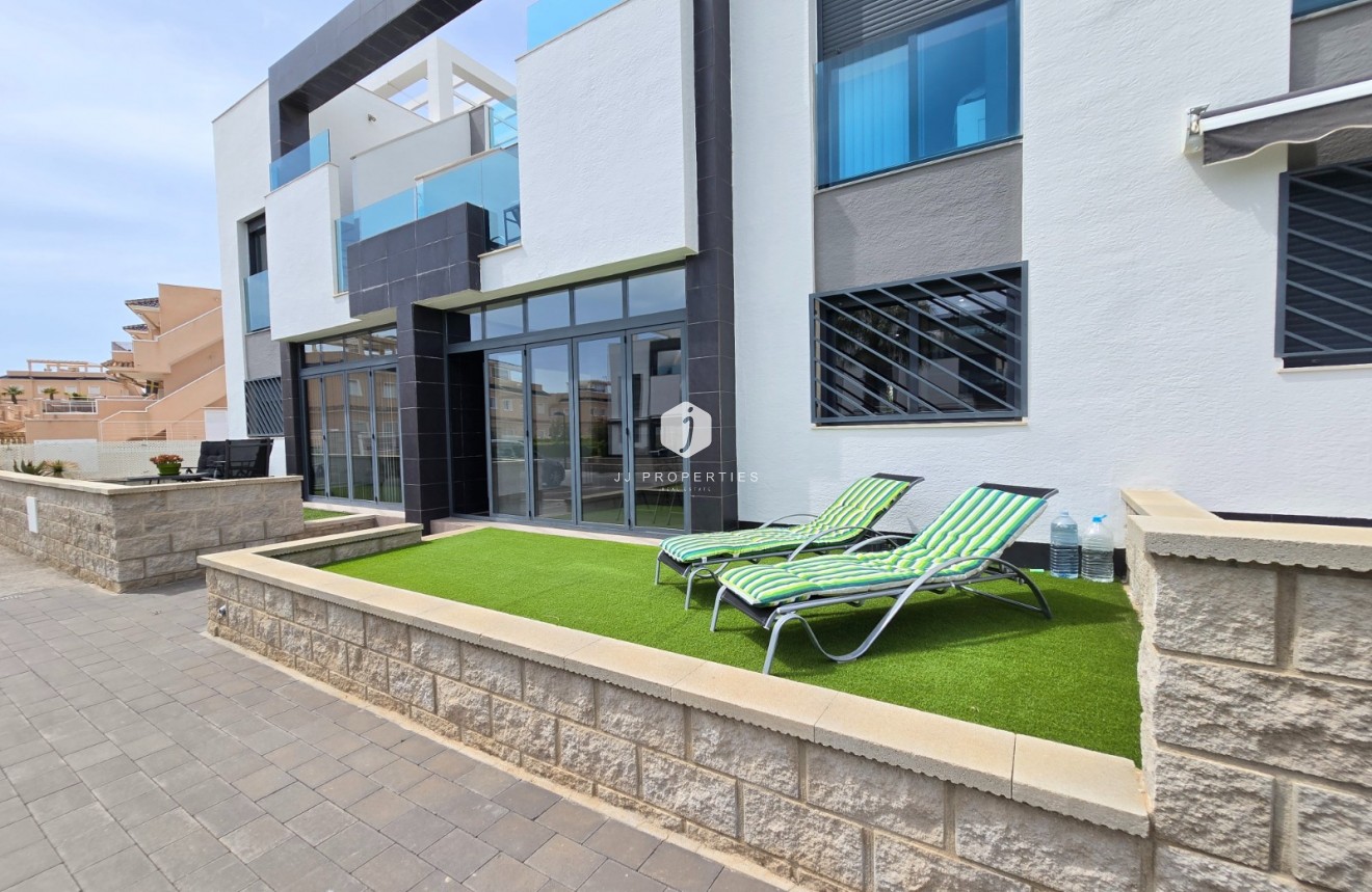 Aus zweiter Hand - Wohnung -
Orihuela Costa - Costa Blanca