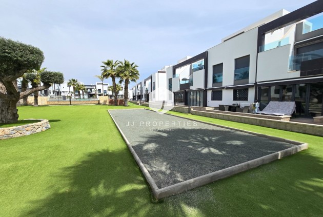 Aus zweiter Hand - Wohnung -
Orihuela Costa - Costa Blanca