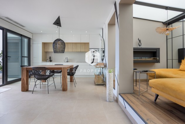 Aus zweiter Hand - Villa -
Benijofar - Costa Blanca