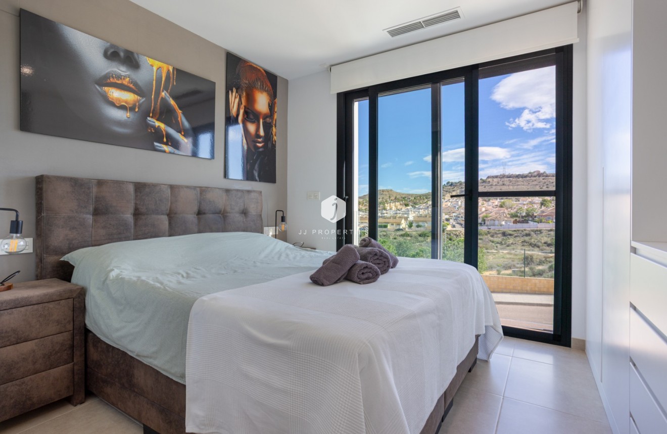 Aus zweiter Hand - Villa -
Benijofar - Costa Blanca