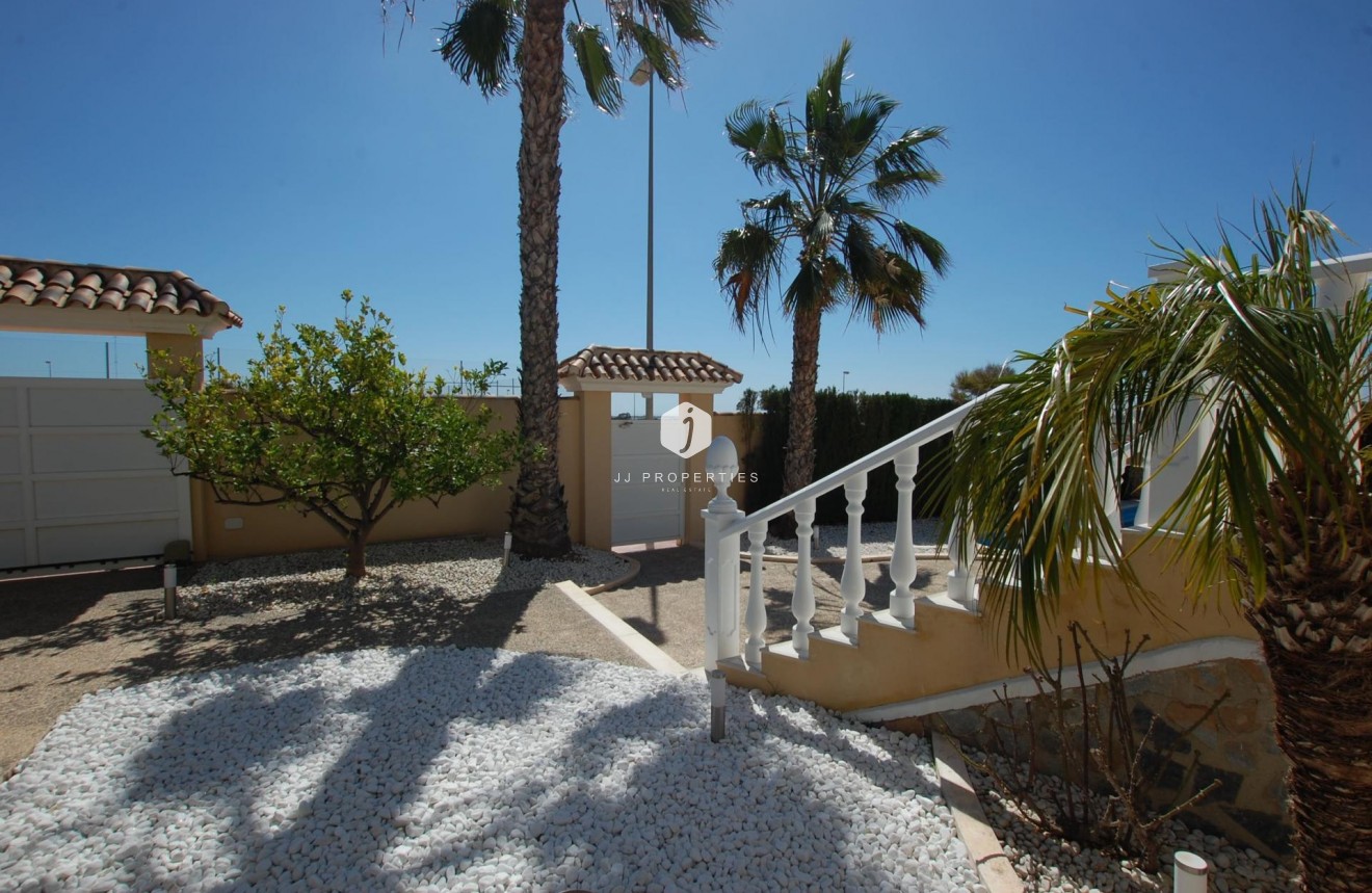 Resale - Villa -
Ciudad Quesada - Costa Blanca
