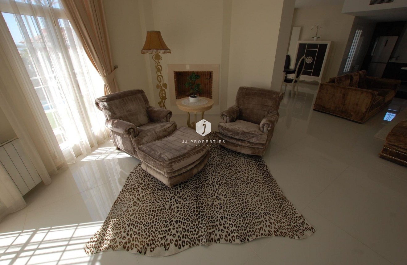 Resale - Villa -
Ciudad Quesada - Costa Blanca