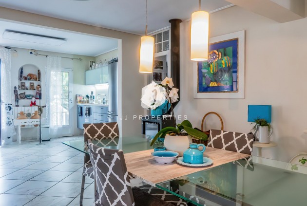 Resale - Villa -
Torrevieja - Costa Blanca