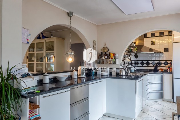 Resale - Villa -
Torrevieja - Costa Blanca