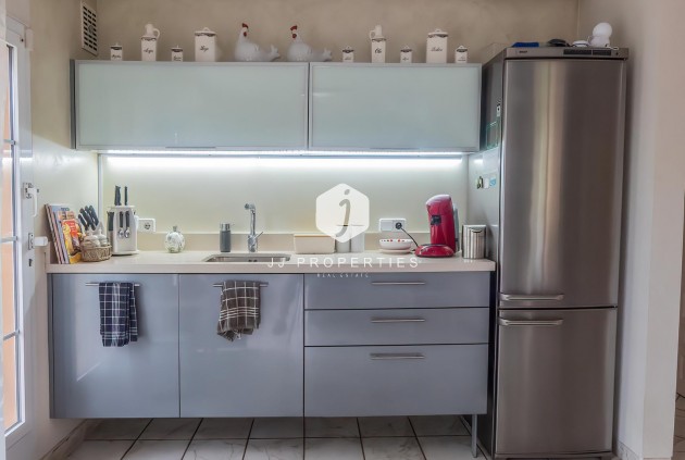 Resale - Villa -
Torrevieja - Costa Blanca