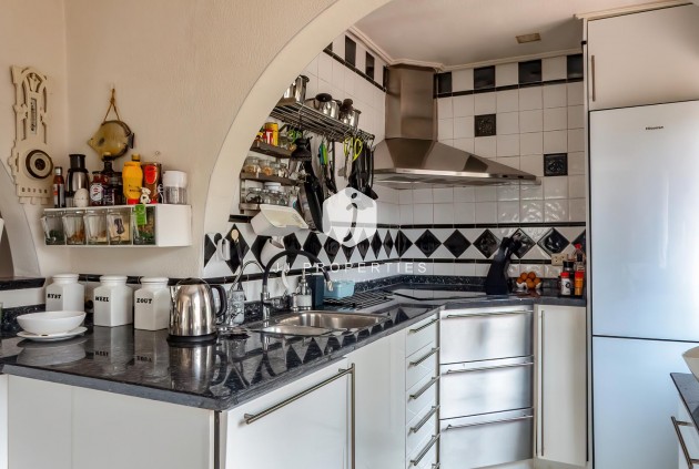 Resale - Villa -
Torrevieja - Costa Blanca