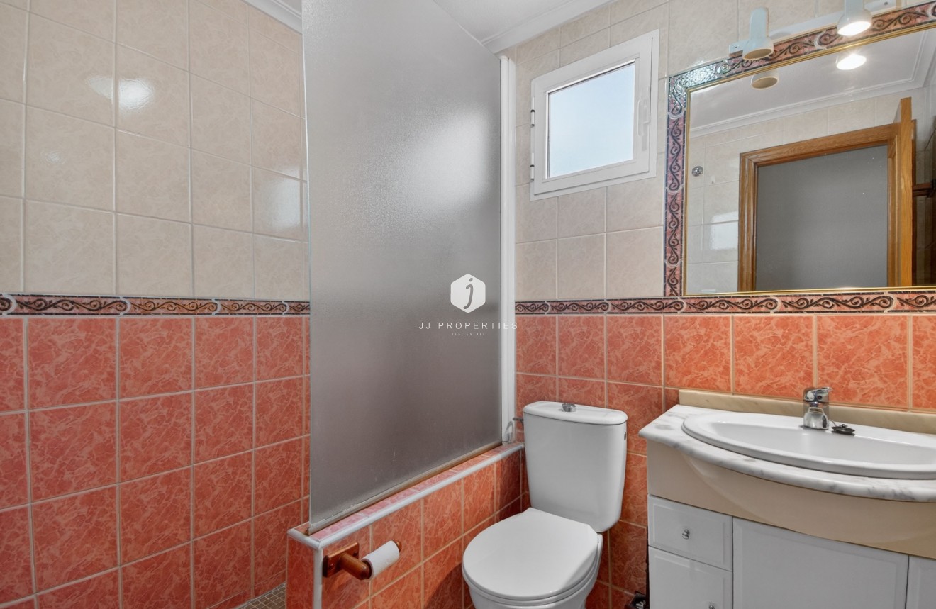 Resale - Apartment / flat -
Torrevieja - Parque las naciones